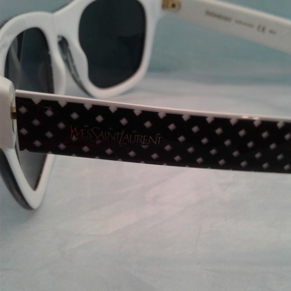 π YSL Vintage Women's Sunglasses π - Picture 5 of 8